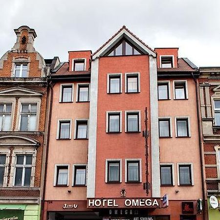 Hotel Omega Ostrów Wielkopolski Exteriör bild